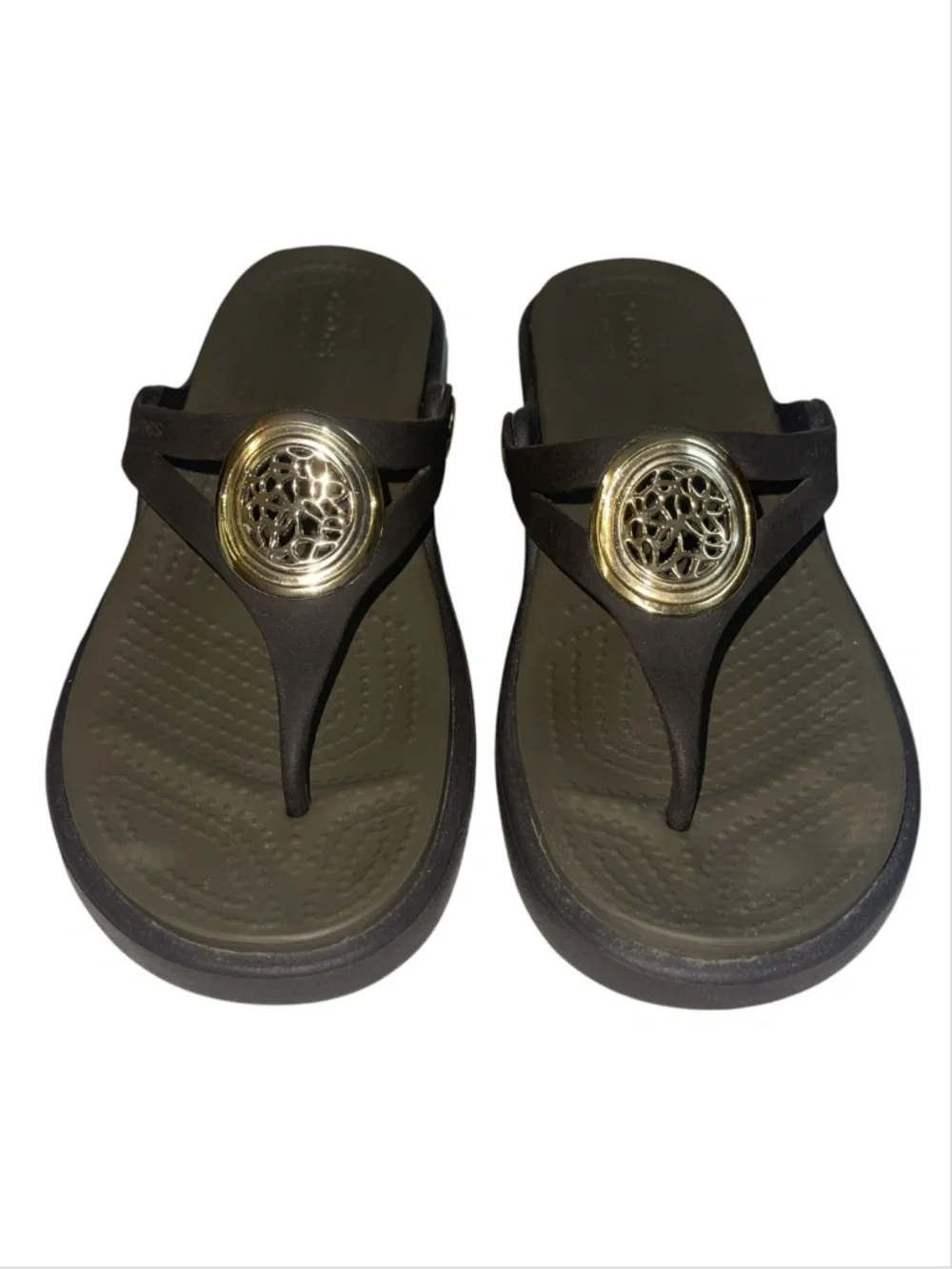 CROCS Sanrah Women Sz 5 Brown Gold Hammered Circle Rings Wedge Sandals Shoes